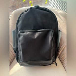 BEIS the backpack in Black